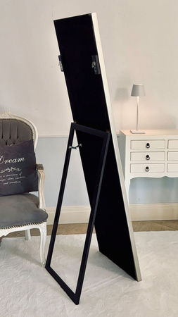 Lustro stojące w lustrzanej ramie, szlifowane fazą.164x44cm