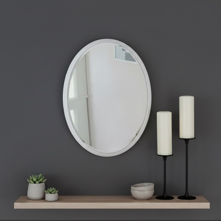 Lustro w białej owalnej ramie 43x53cm